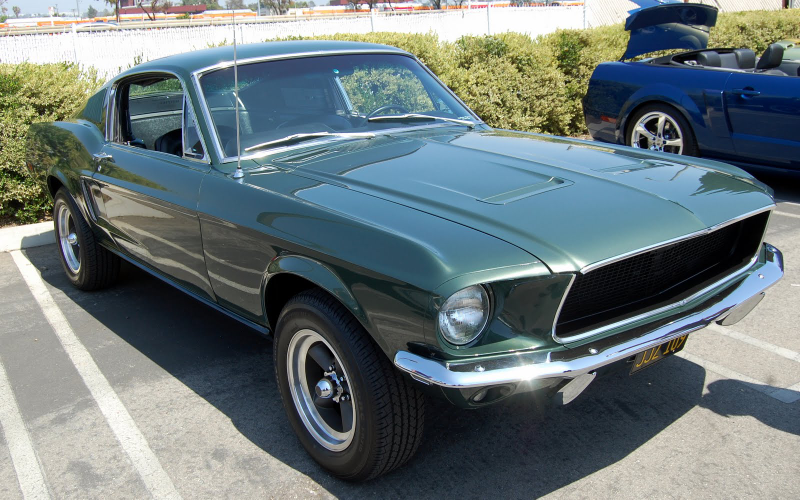 Illustration for article titled The First Annual Carroll Shelby Tribute and Car Show; Gardena, CA